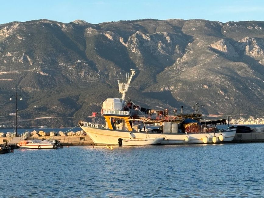 Vedere Corinto, sole e fare il bagno
