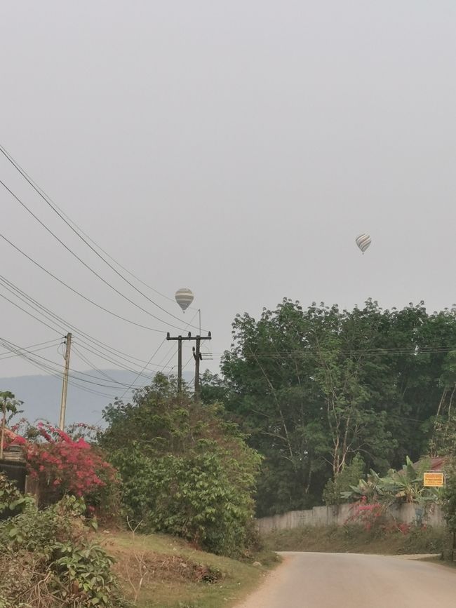 Continuing the journey to Vang Vieng - Hike to the Silver Cross Viewpoint and hot air balloon ride