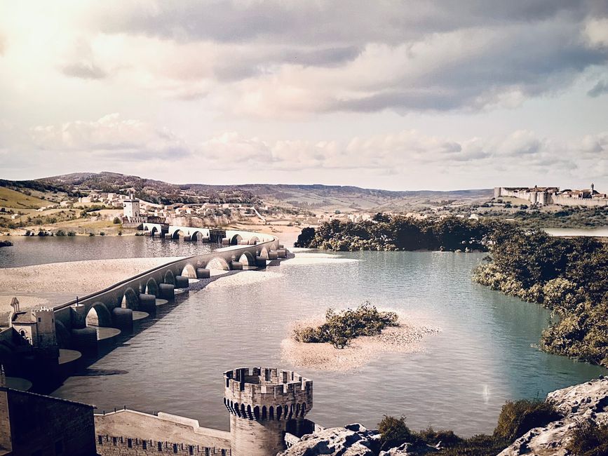 En el puente de Avignon