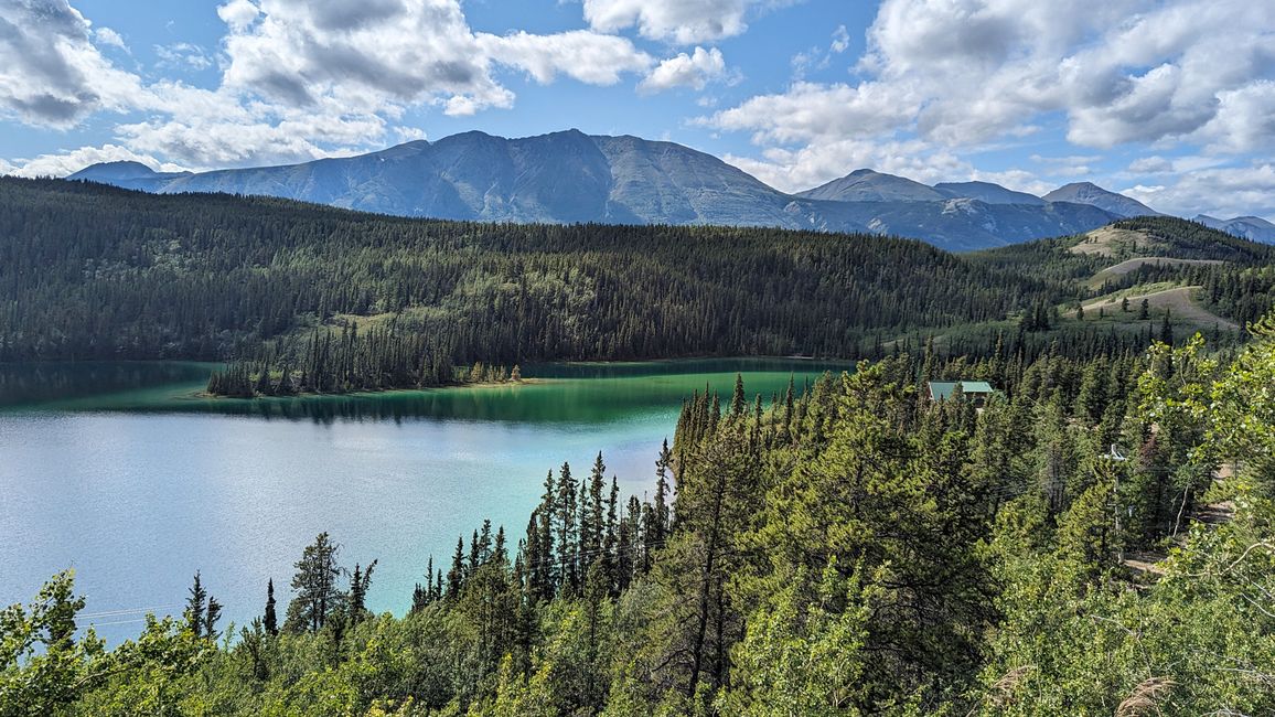  Emerald Lake bei Sonne