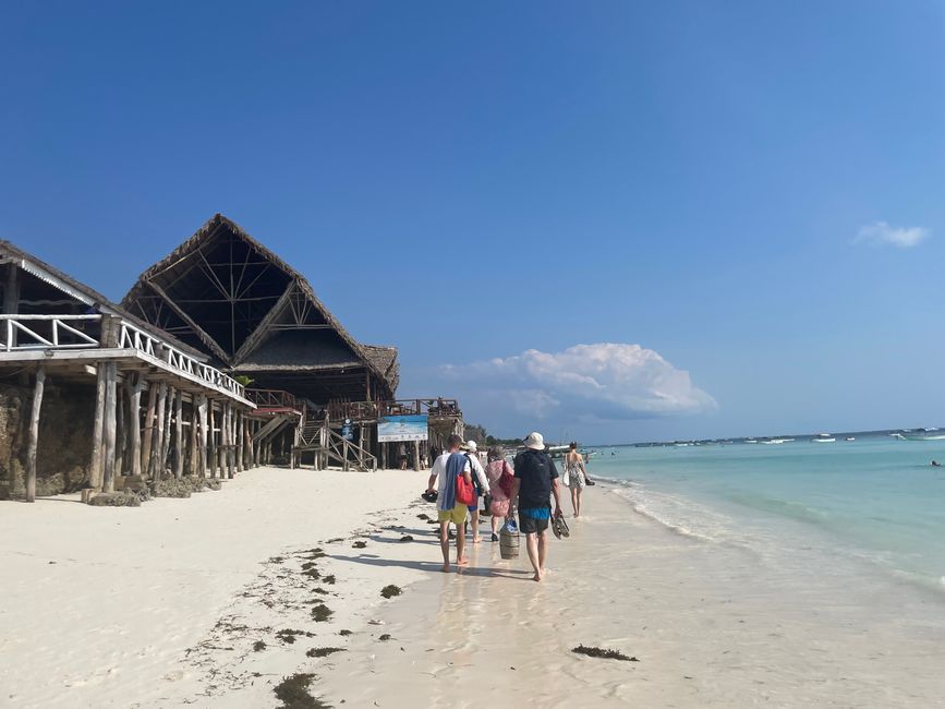 Am Strand in Nungwi