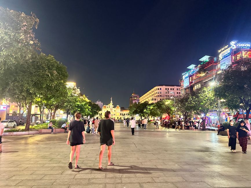 胡志明市