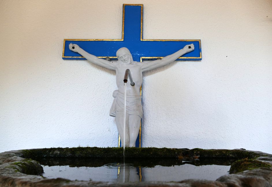 EINHORNSTADT SCHWÄBISCH GMÜND - Peregrinar sin parecer anticuado