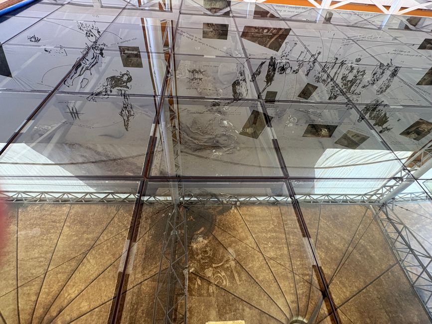 Catedral de San Marcos - una iglesia hecha de piezas de hierro fundido - diseñada por Gustave Eiffel