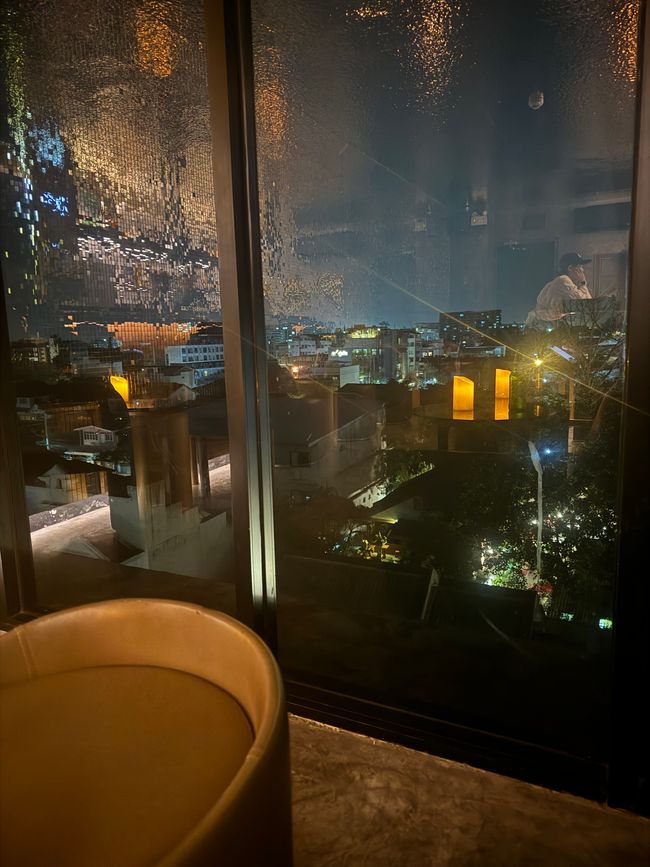 酒店酒吧