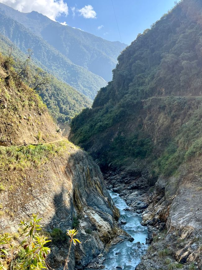 El camino hacia el valle