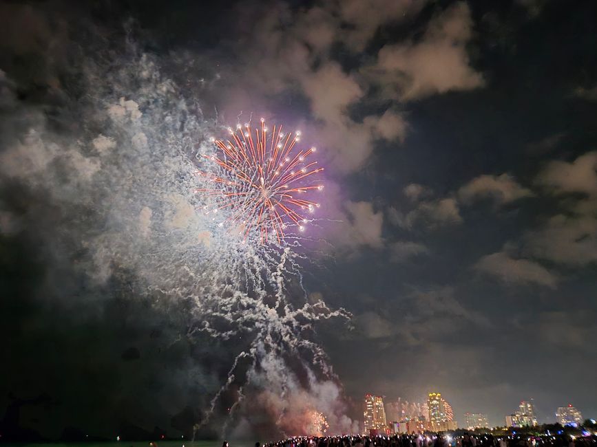 Gsond's Neis from Miami 🍾🎆🎇