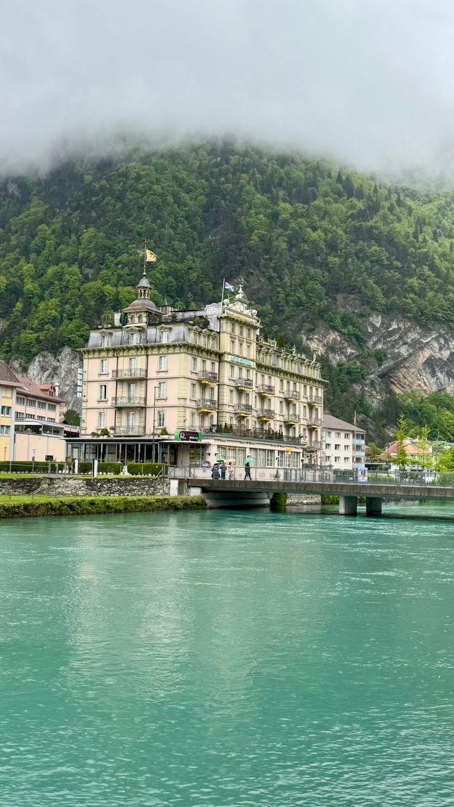 Von Freiburg nach Interlaken - Städtetour, Wings for Life & Wanderglück