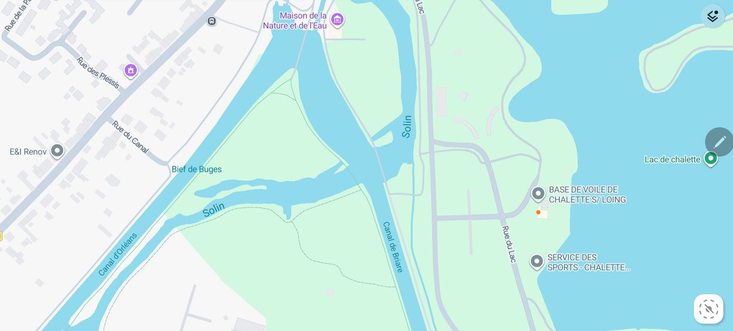 Al sur: Canal d'Orléans, río Solin y Canal de Briare