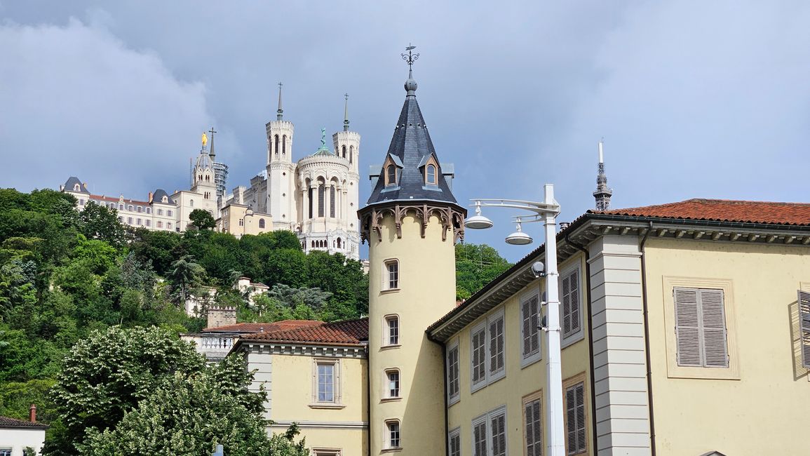 oben: Basilique Notre Dame