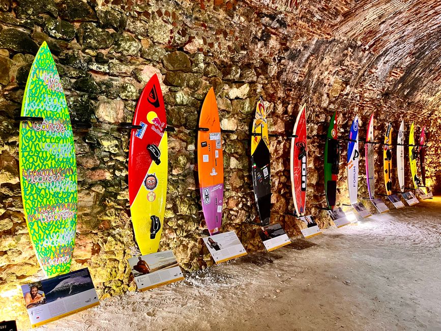 Diese Surfboards haben die größten Wellen der Welt gesehen!