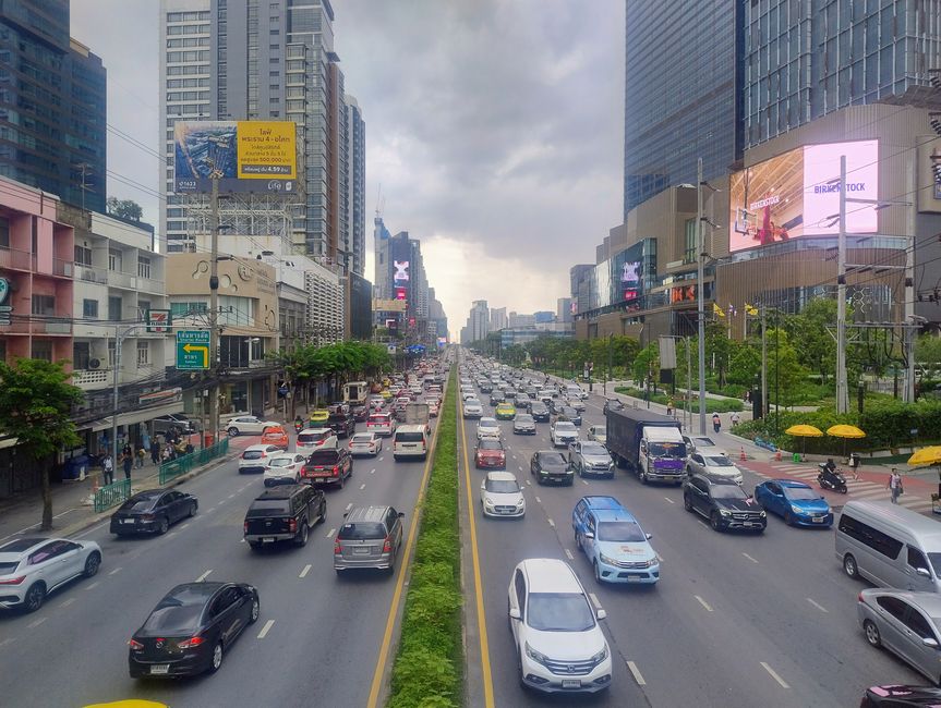 City highway in Bangkok 