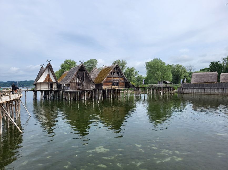 Bâtiments en pieux à Unteruhldingen - Âge du bronze