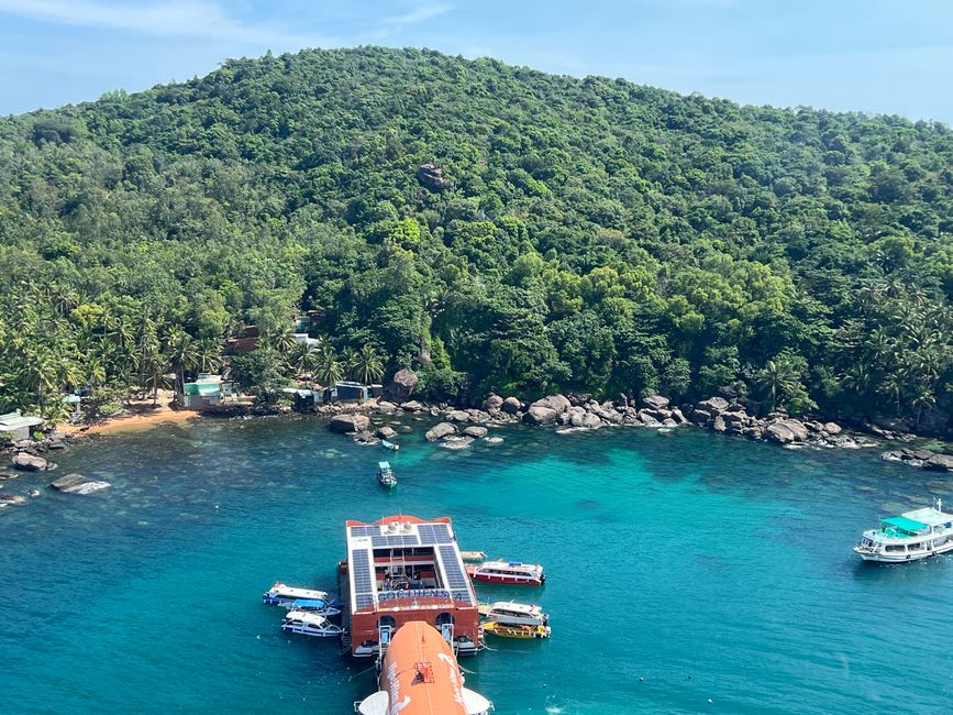 Tag 14 Phu Quoc: CHÚC MỪNG NĂM MỚI - HAPPY NEW YEAR