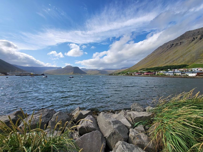 Der Ísafjörður