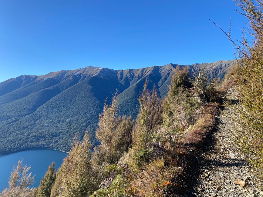 从小屋徒步旅行到山脊徒步旅行