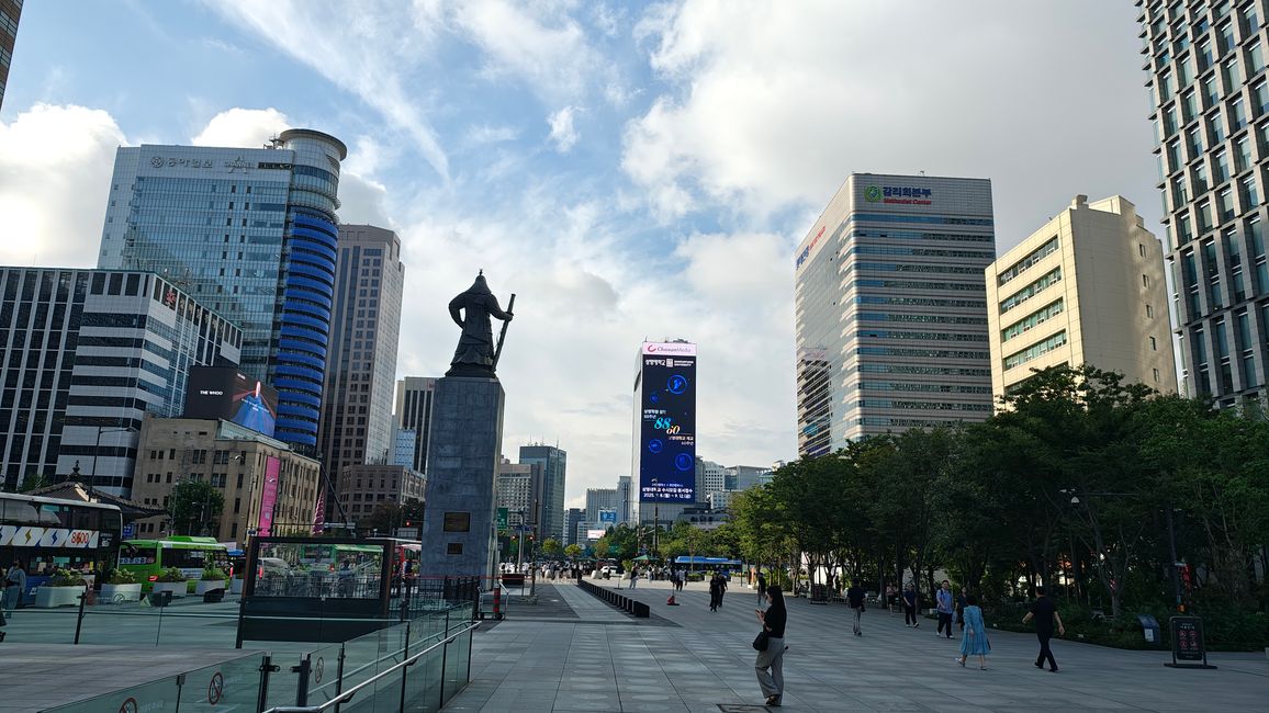Admiral Yi Sun-sin auf dem Gwanghwamun-Platz