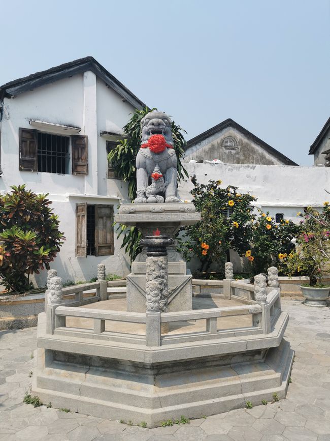 In esplorazione e shopping a Hoi An