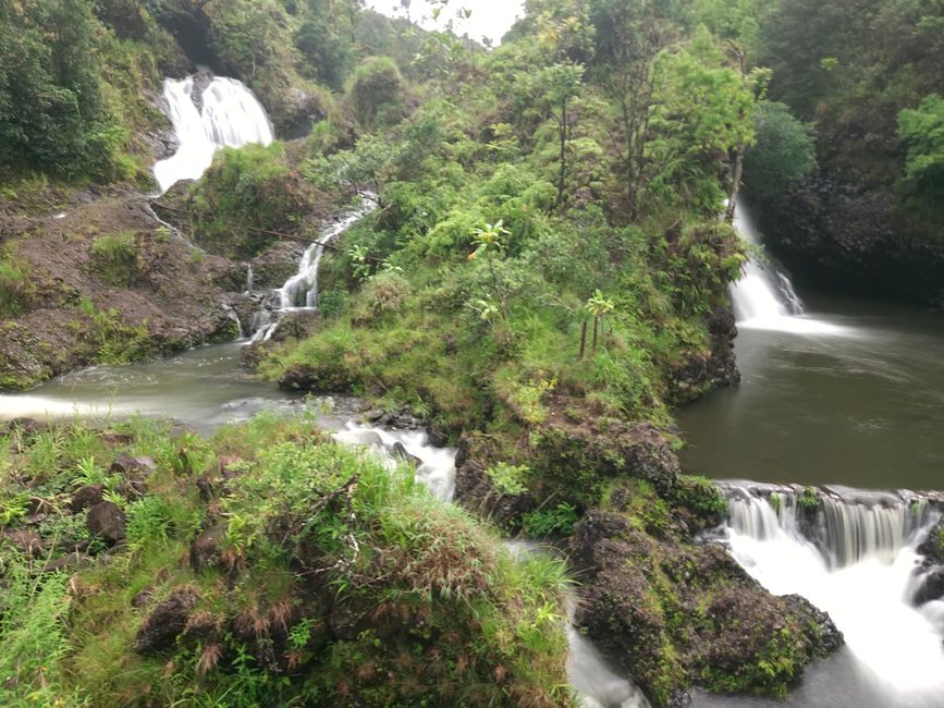 Hanawi Falls