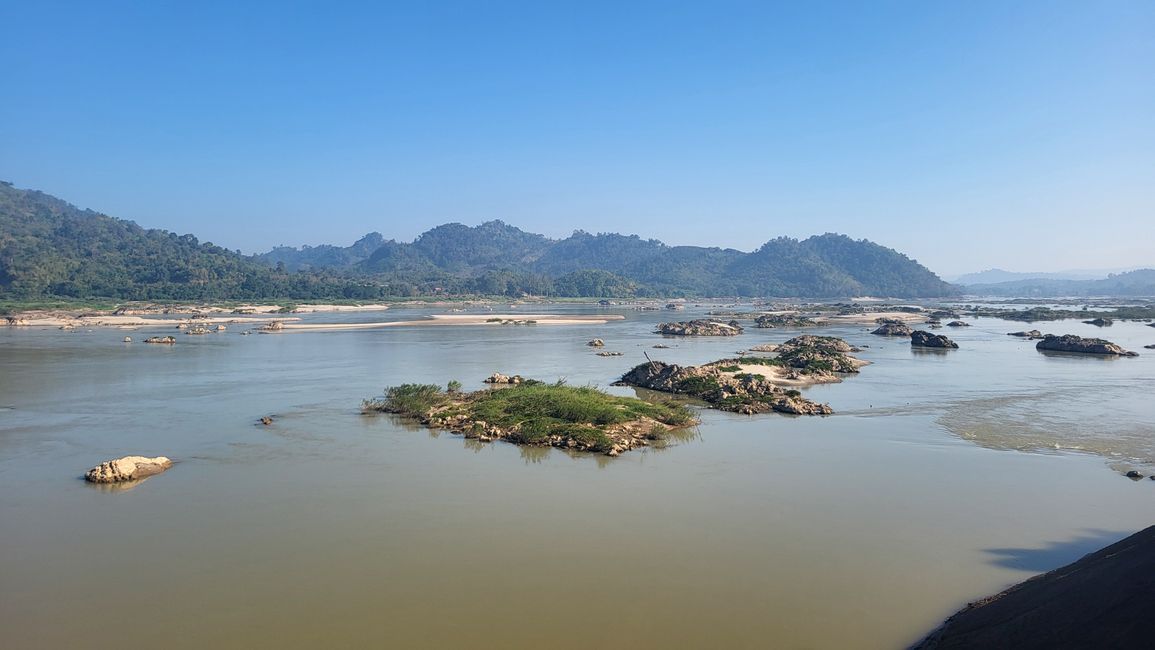 Am Mekong entlang und durch die Berge.