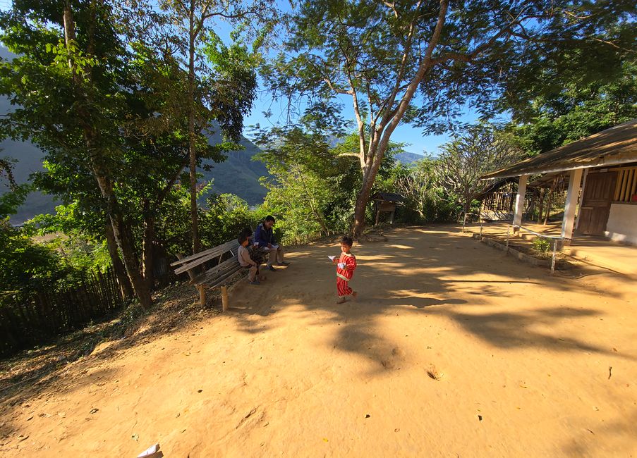 Auf dem Mekong von Luang Prabang nach Ban Houayxay