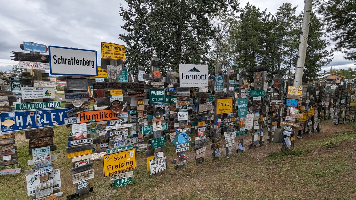 Bosque de Postes de Señal (Schilderwald) Watson Lake