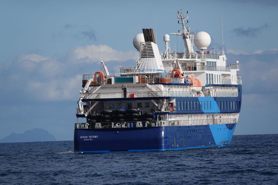Hoy en catamarán por el Océano Atlántico