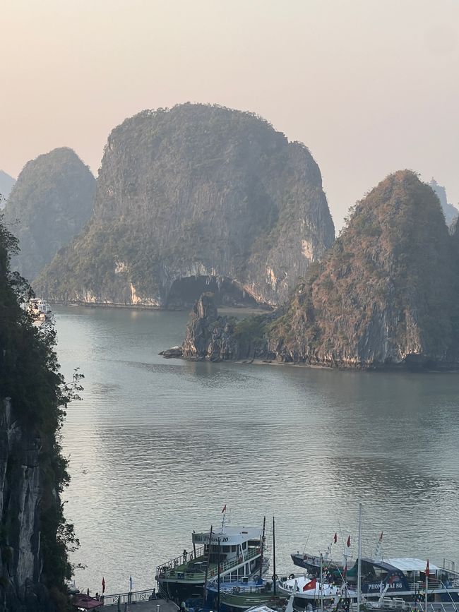 Tag 3 - Hanoi: Glitzereinhörner, Affen und die Kunst der Perlenzucht