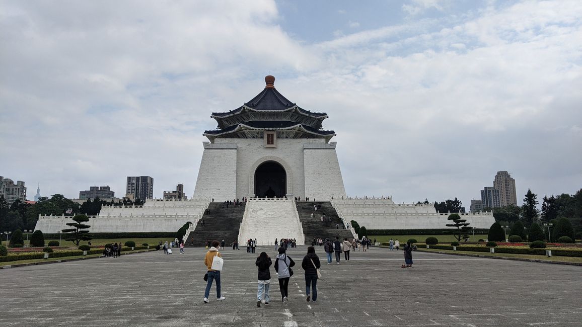 Taipéi / Salón Conmemorativo de Chiang Kai-shek / Plaza de la Paz