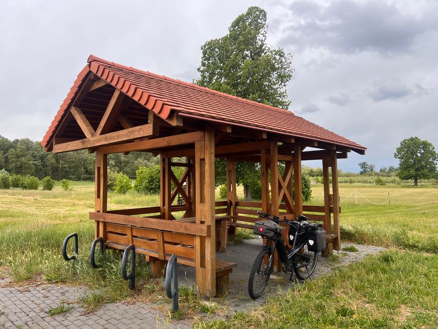 11 nach Sárvár