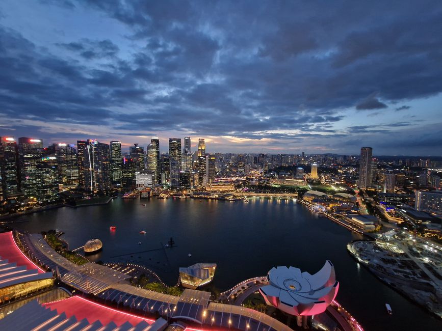 Skydeck Marina Bay Hotel