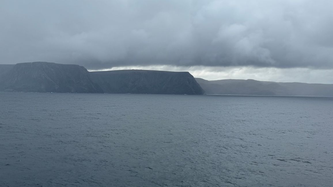 Capo Nord con nuvole di pioggia