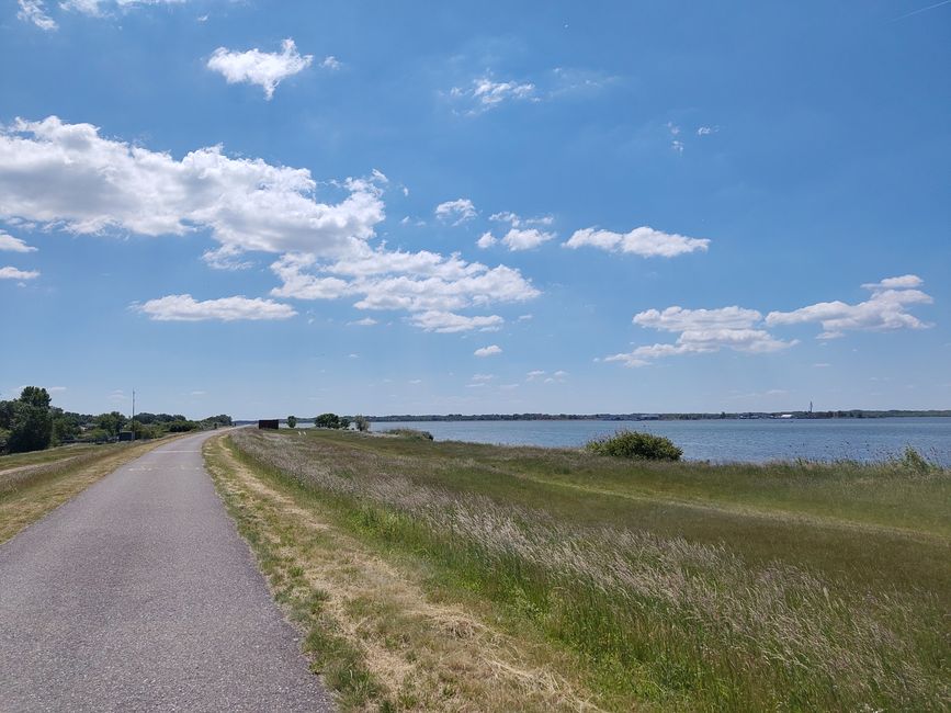 Und hallo Donauradweg