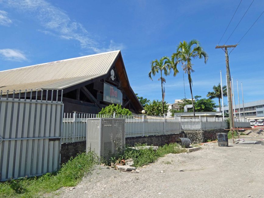 Weiteres gehobenes Hotel