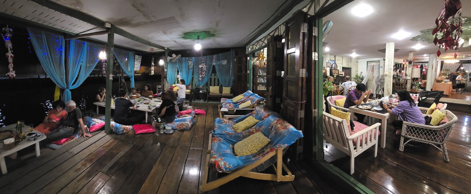 Amphawa!
