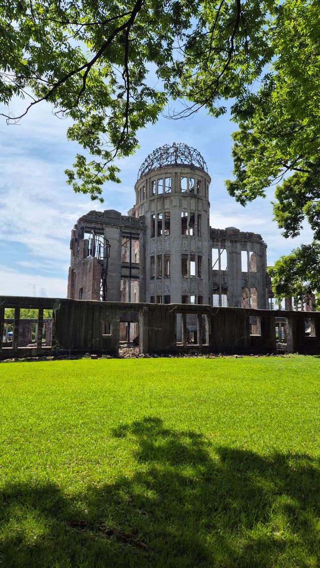 Hiroshima und Miyajima