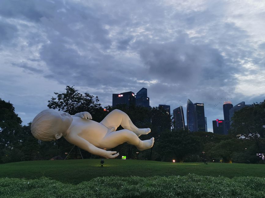 Abschiednehmen von Bali und Weiterreise sowie erster Tag in Singapur