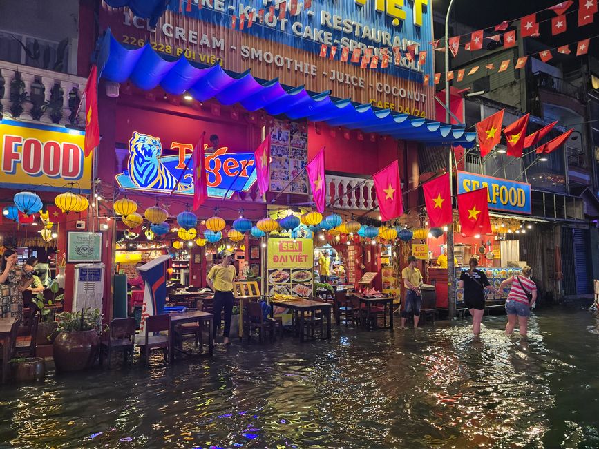 Good-bye, Cambodia - Good Morning, Vietnam!