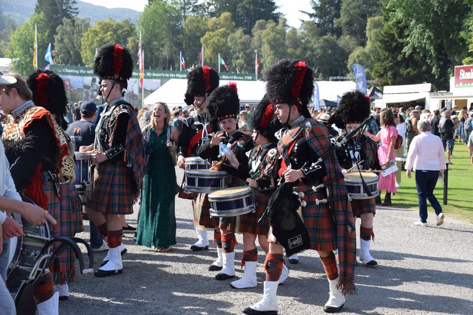 Strong Men, Pipes and Drums