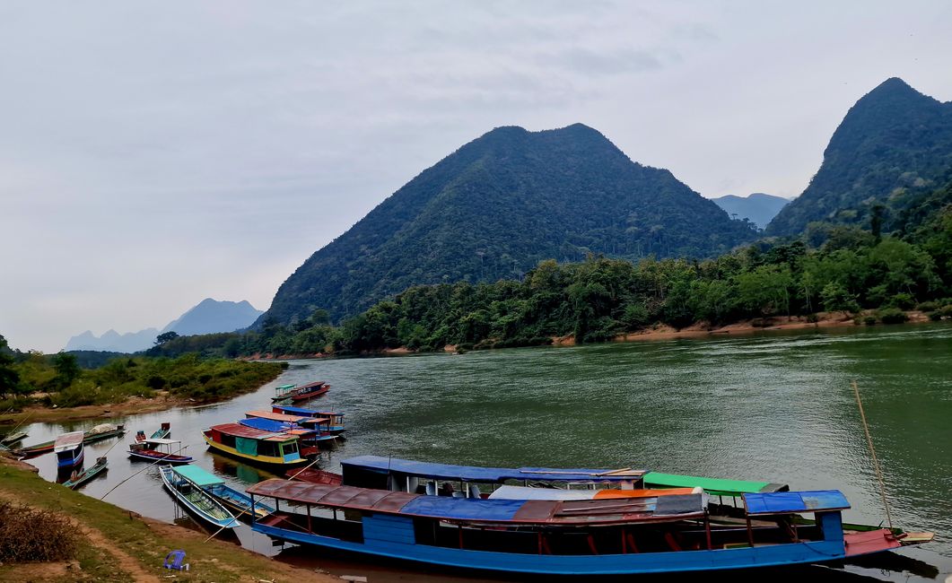 Entlang dem Fluß Nam Ou - nach Muang Ngoi und zurück