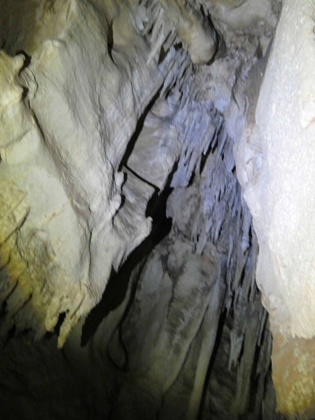 Cutta-Cutta-Caves