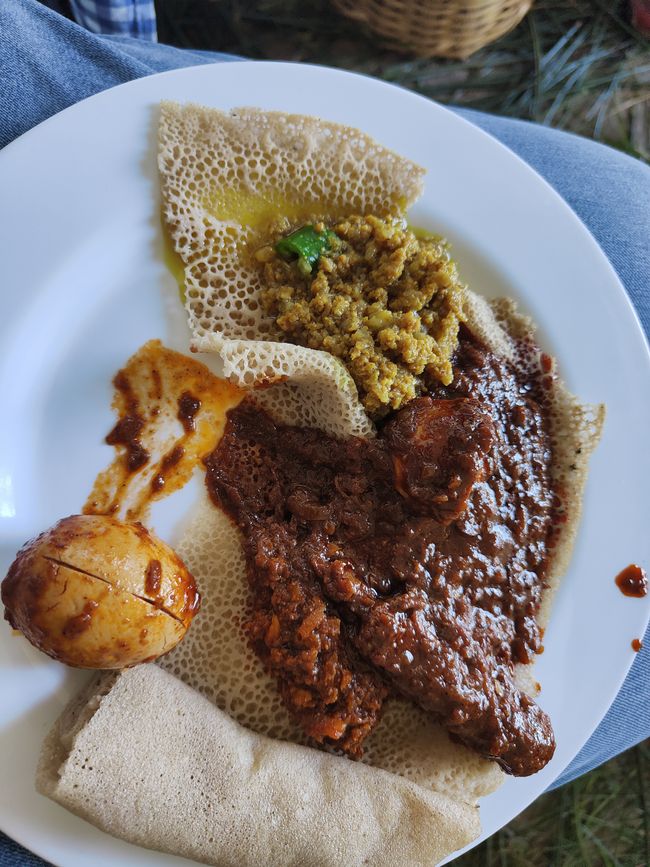 Doro Wot mit Ungulal, betam konjo