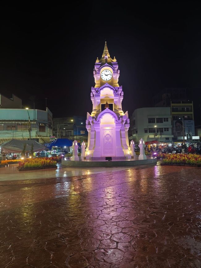 Thailand Teil 7: Weihnachten, Kater & das große Matschloch