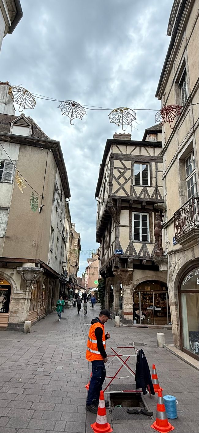  Rue du Châtelet
