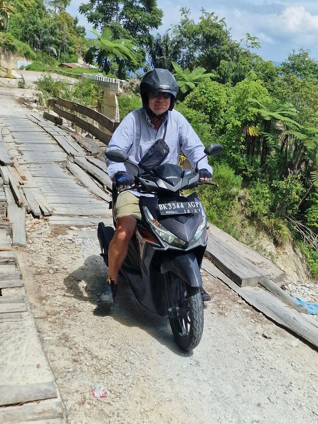 Horas, Danau Toba und ein Wiedersehen nach 34 Jahren