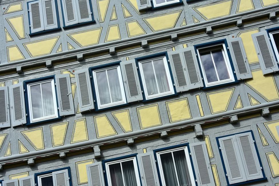 Fachwerk, Kunst und Kettensägen