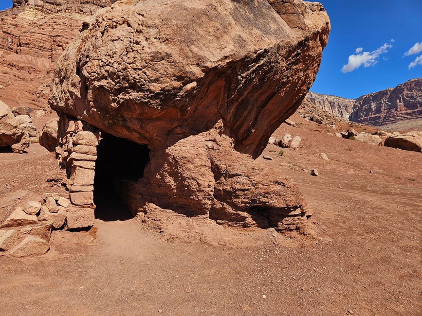 Dwellings in stone