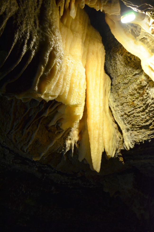 EXPLOSIVE ÜBERRASCHUNG - die Eberstadter Tropsteinhöhle