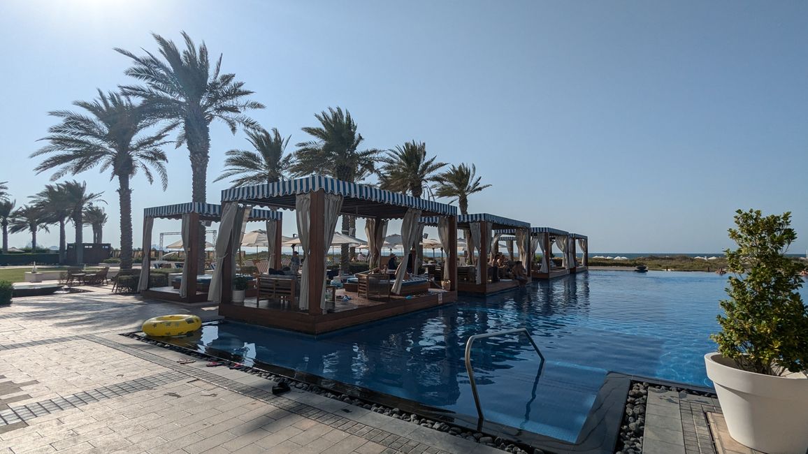 Saadiyat Beach Club