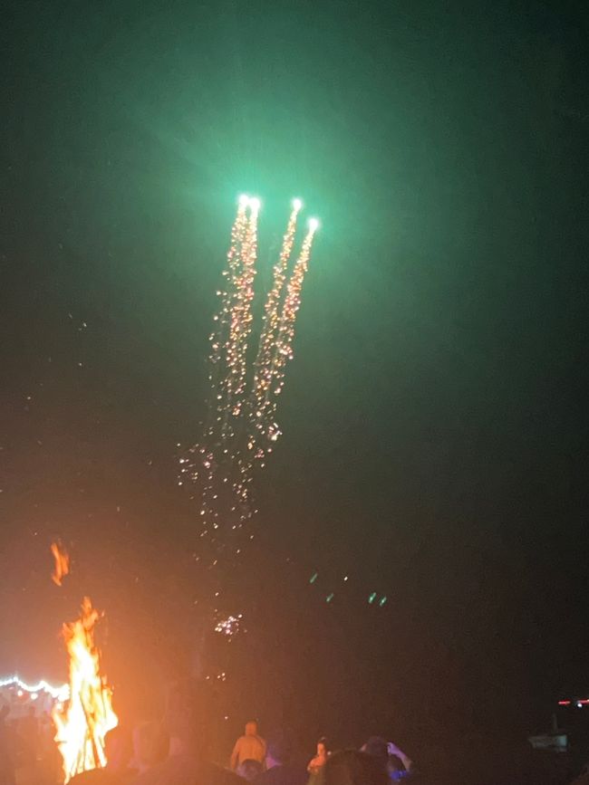 Tag 14 Phu Quoc: CHÚC MỪNG NĂM MỚI - HAPPY NEW YEAR